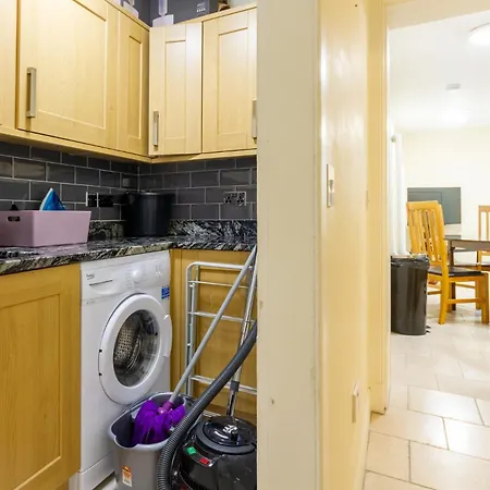 Apartamento Homely 3 Bedroom In The Heart Of