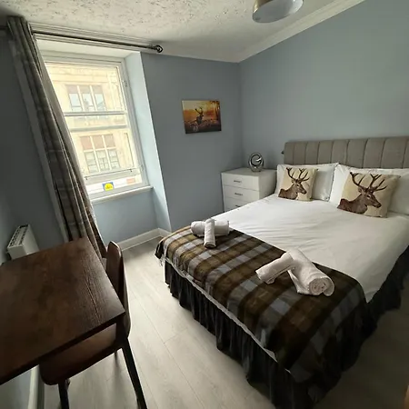 1 Bedroom In Old Town Edinburg