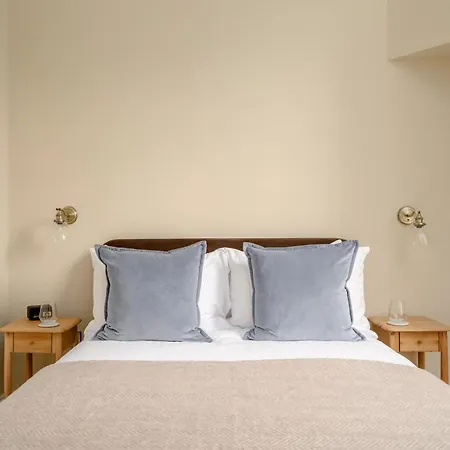 Guest house Gilmore Townhouse 3*
