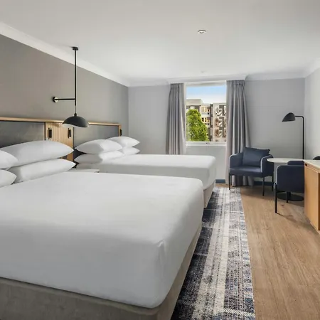 Marriott Holyrood 4* Edinburgh
