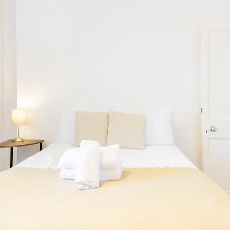 And Inviting 2 Bedroom Perfect For Festival *