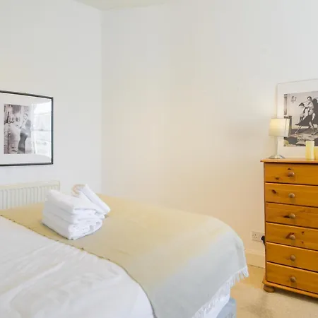 And Inviting 2 Bedroom Perfect For Festival