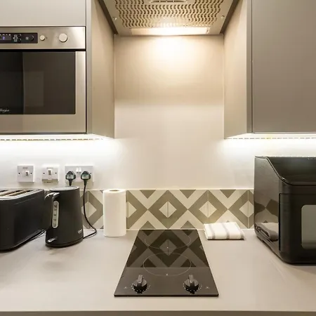 Apartamento Chic 1bd Flat - Wviews Of Castle! *