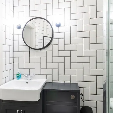 Chic 1bd Flat - Wviews Of Castle! Apartamento Edimburgo