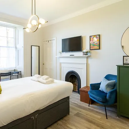 Apartamento Chic 1bd Flat - Wviews Of Castle! Edimburgo