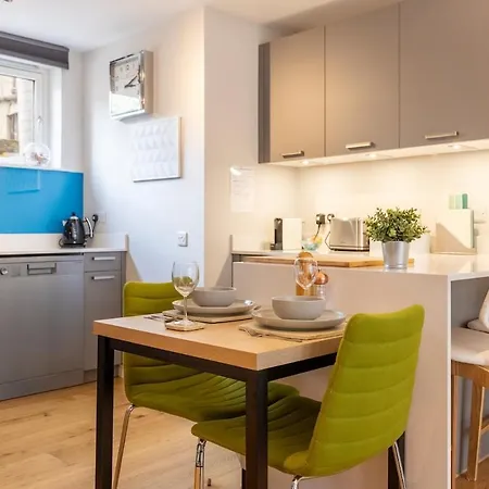 Apartamento Heavenly Pad Retreat 300m To With Fast Links To Centre Edimburgo