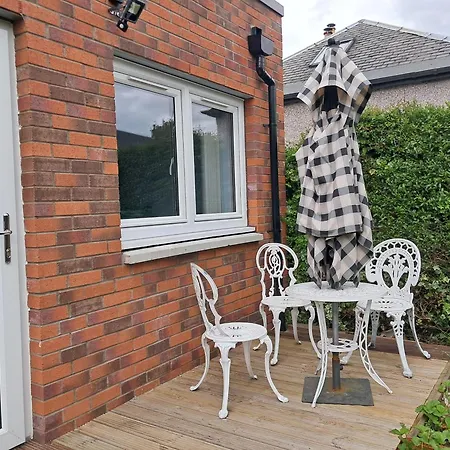 The Retreat Edinburgh, 2-minute Walk To Bus Stop Alloggio in famiglia *