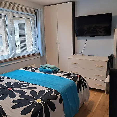 Alloggio in famiglia The Retreat Edinburgh, 2-minute Walk To Bus Stop *