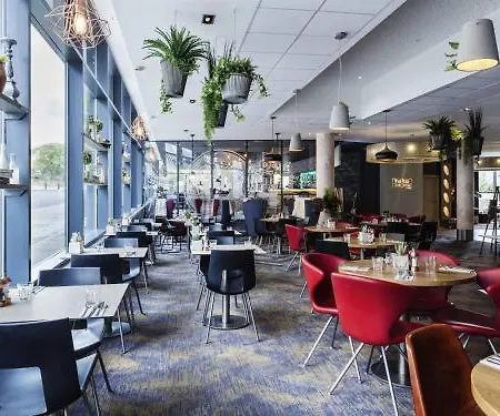 Novotel Centre Hotel