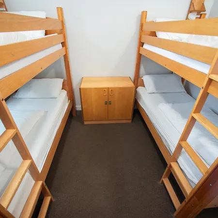 Edinburgh Central Accommodation Hostel *