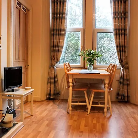 Cosy And Modern In Lejlighed *