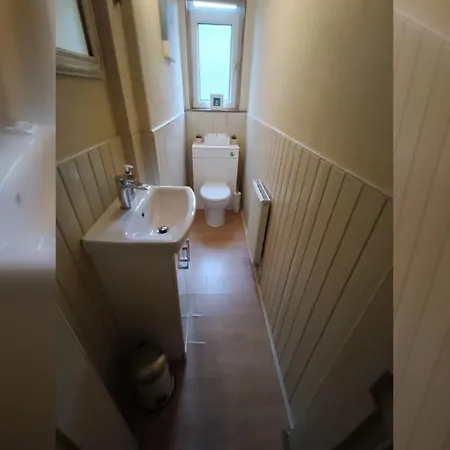 Apartment Cosy And Modern In Edinburgh