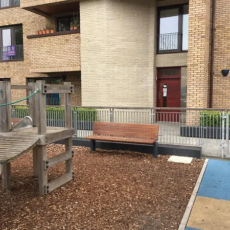 Luxurious - Sleeps 6 Apartmán *