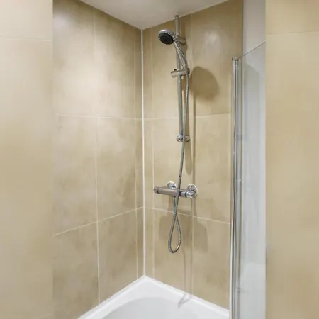 Bright Spacious 2 Bedroom In Stockbridge Apartment Edinburgh