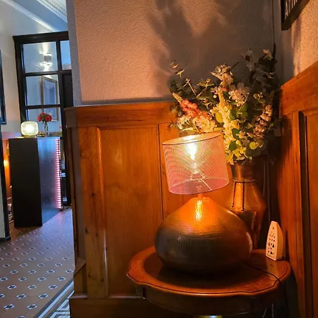 No32 Hotel