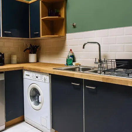 Apartment Grade A Listed 2 Bedroom In Edinburgh