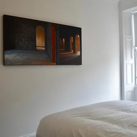 Stylish 2 Bedroom Bruntsfield In إدنبرة