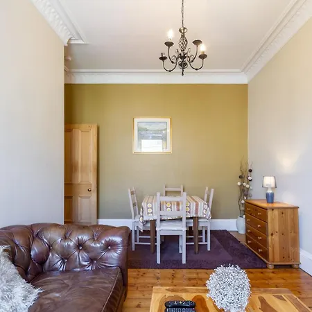 Bright 1 Bedroom Near Centre Апартаменты Эдинбург