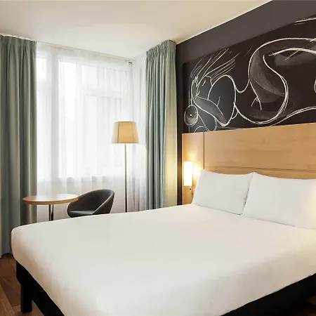 Отель Ibis Centre South Bridge - Royal Mile 3*