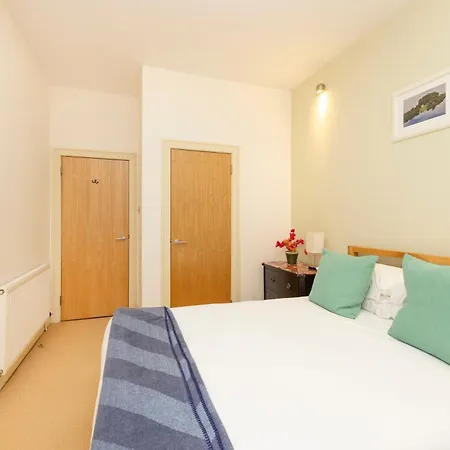 New Town Elegant 2-bedroom In The Heart Of The * Edimburgo