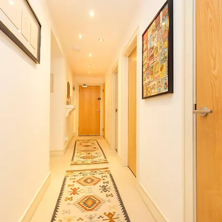 New Town Elegant 2-bedroom In The Heart Of The Apartamento Edimburgo