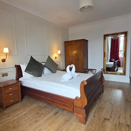 No32 Hotel