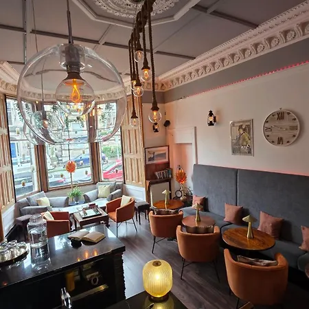 No32 Hotel