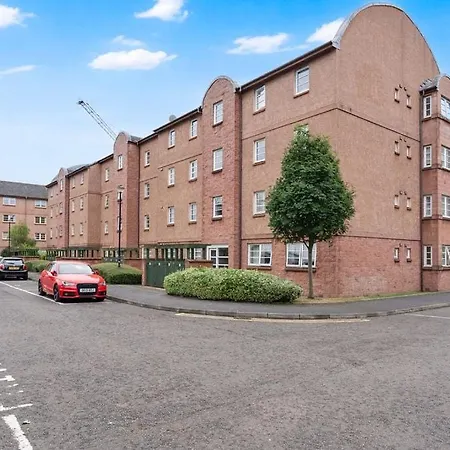 Guestready - Stylish W/ Parking Near Apartment Edinburgh