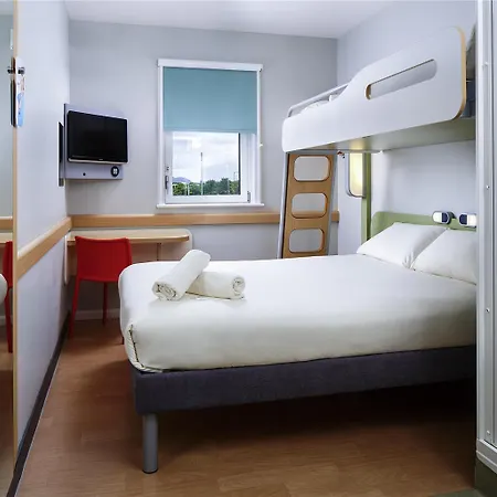 Hotel Ibis Budget Park 3*