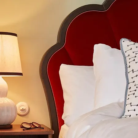 The Hoxton, 4*