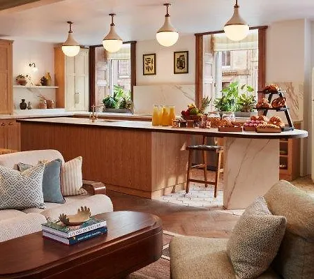 The Hoxton, 호텔 4*