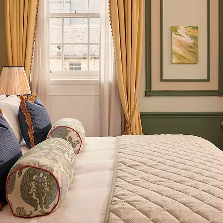 Gleneagles Townhouse Hotel