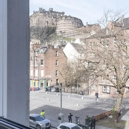 Apex Of 4* Edinburgh