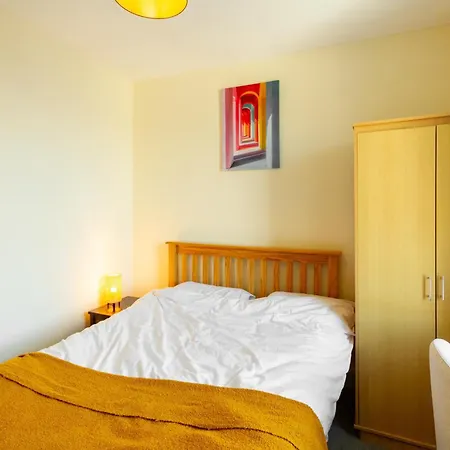 Charming 2bd Flat 10 Minutes To Castle Apartamento *