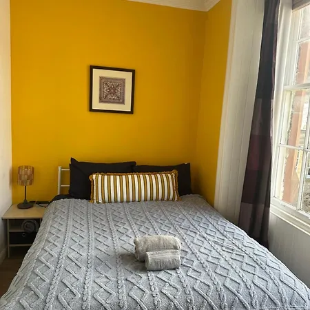 Cosy In Centre , 2 Bedroom1 Bathroom Lejlighed *
