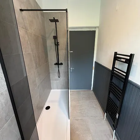 Spacious 3 Bed In Marchmont 아파트