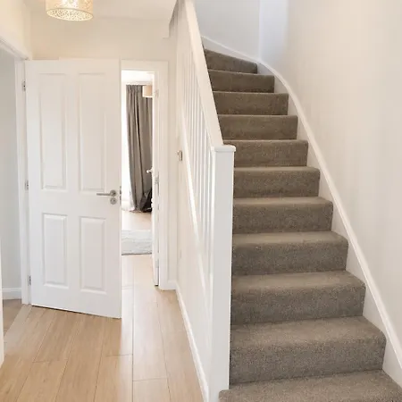 Сasa de vacaciones New Built 2022, 3 Bedroom Townhouse