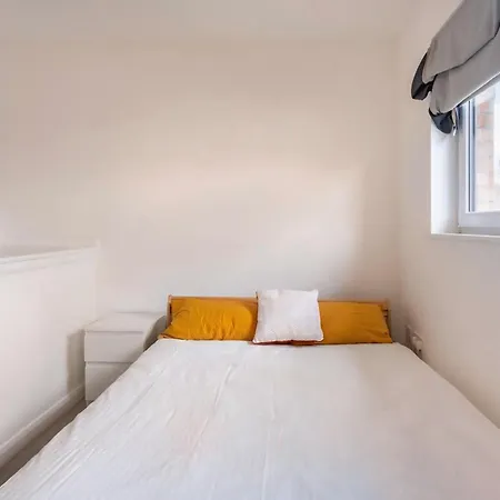 New Built 2022, 3 Bedroom Townhouse *