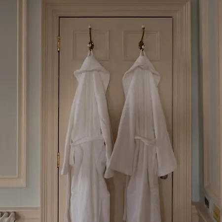 The Townhouse, Leith 4*