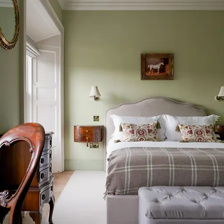 The Townhouse, Leith Edinburgh