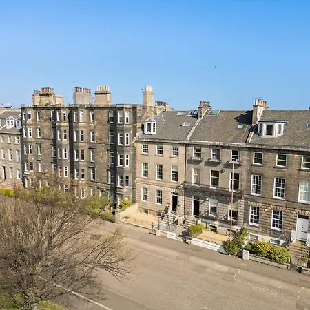 The Townhouse, Leith Aparthotel