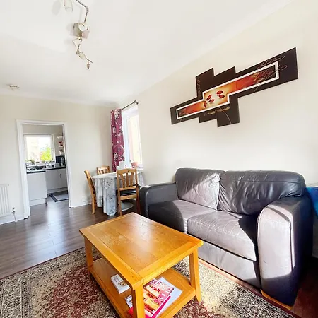 Spacious Close To Tram * Édimbourg