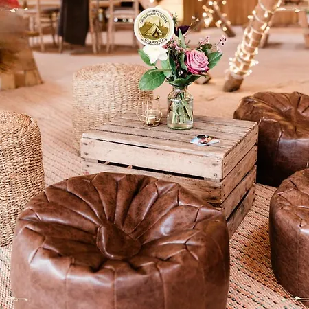 Festival Glamping By Social אתר קמפינג אדינבורו