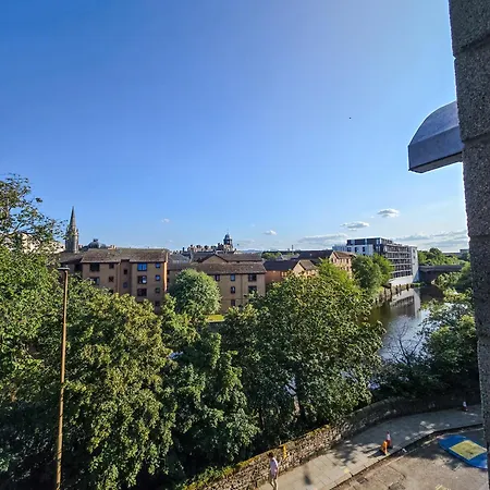 Гостевой дом Double With Shared Bathroom Near The Shore And Tram *