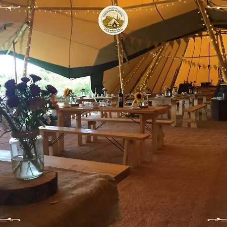 אתר קמפינג Festival Glamping By Social