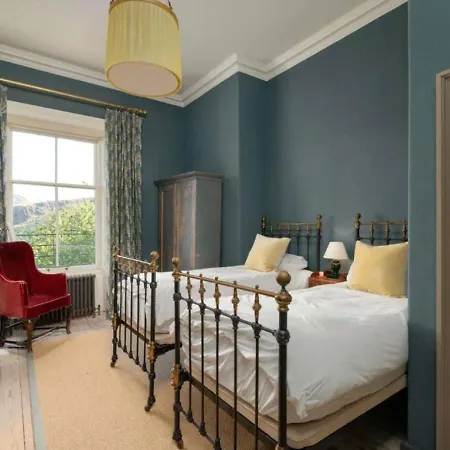 Elegant Georgian Retreat With Views Of Arthurs Seat Dom wakacyjny