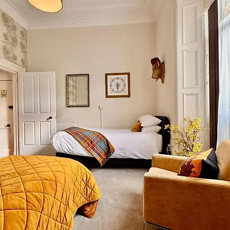 Scot Townhouse Guest house