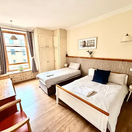 Newingtons Georgian - Superfast Wifi - Apartment Edinburgh