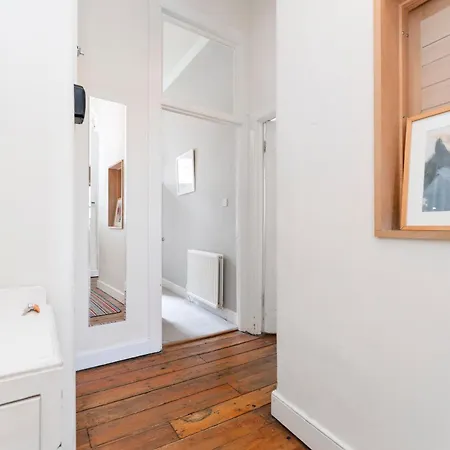 Lägenhet Large Super 3 Bed -princes Street, Parking *