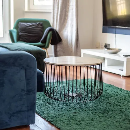 Parking-2br Retreat-walk To Leith &
